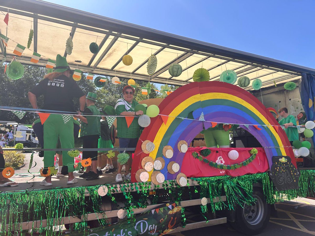 LibbyMaesAngels's tweet image. Our float looked amazing for @carnivalfun ! We always love raising awareness in our home town #doingitforlibby