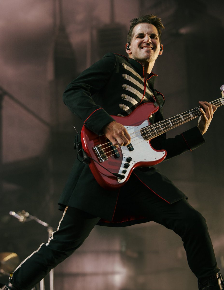MCRupdates1's tweet photo. Epic new photos

By Steph Estrada https://t.co/vRw2XmO3pH