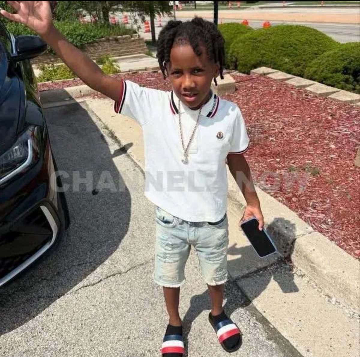 MUSICANDBUILDS's tweet image. RETWEET🚨🚨🚨

TO HELP GET THE WORD OUT
ABOUT 7 YEAR OLD JAMAL WHITE
OF MILWAUKEE WISCONSIN

WHO WAS KIDNAPPED YESTERDAY 
WHILE INNOCENTLY RIDING HIS BICYCLE IN FRONT OF HIS HOME