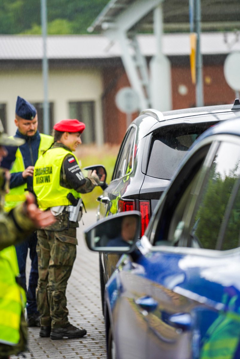 Bartosz Brożyński tweet media