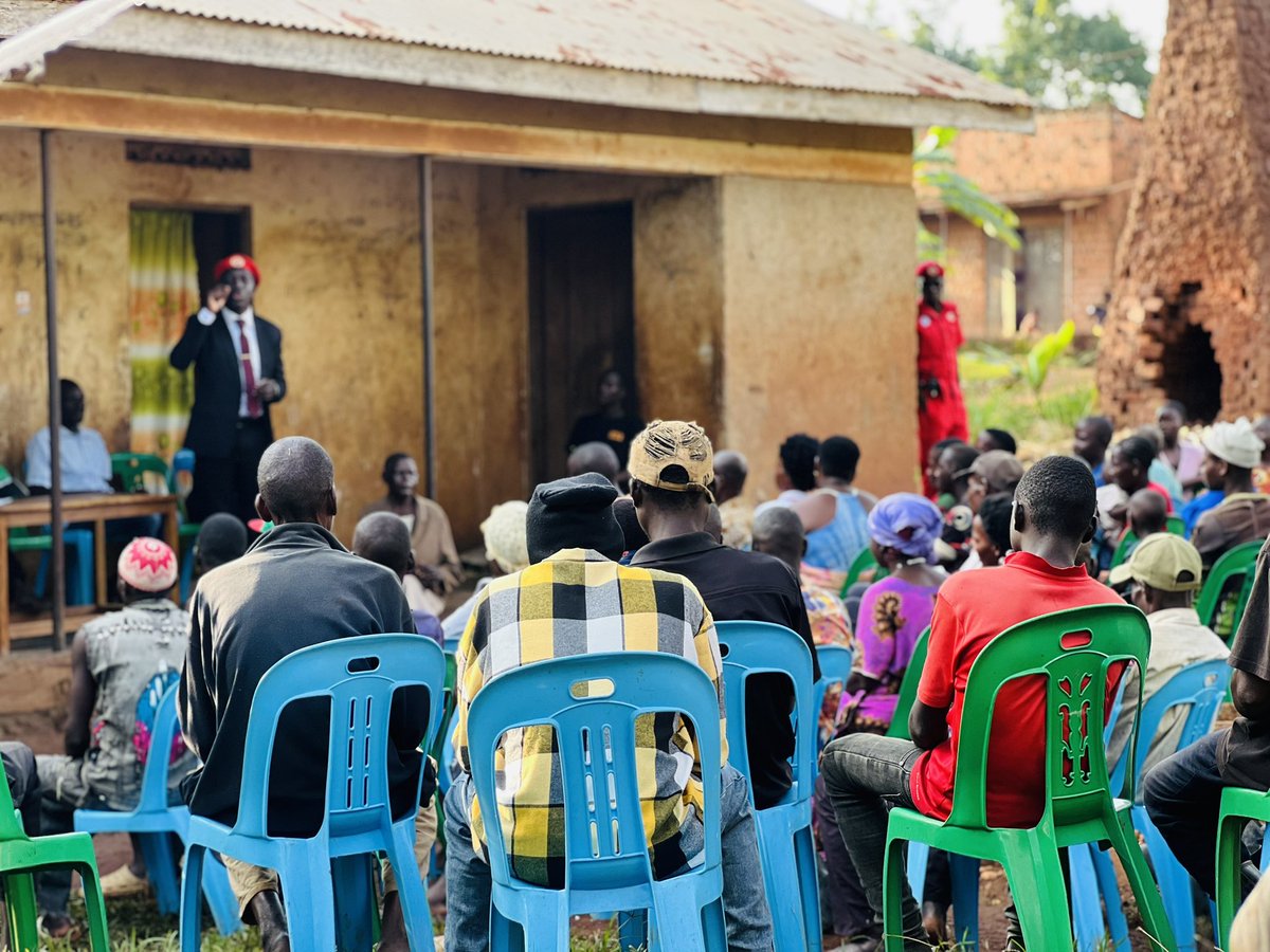 MaserukaRobert's tweet image. The role of meeting people daily is ours to fulfill.
We shall and will make the message of change delivered to all.
#mukonosouth
#ProtestVoteUg2026