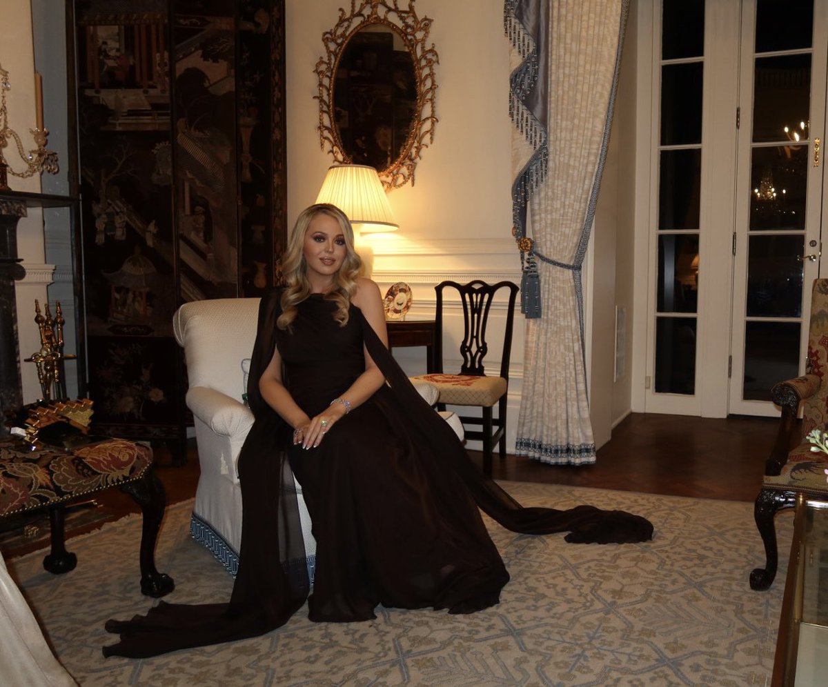 TiffanyATrump's tweet image. 🐻🤎🍩
