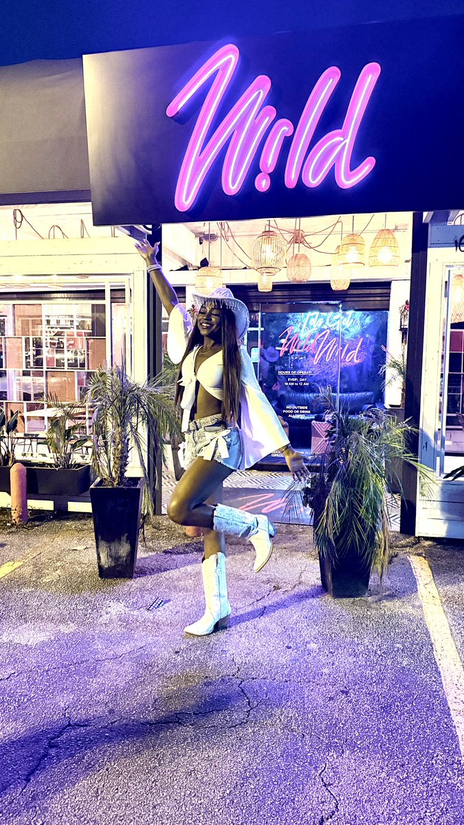S_TheBeast's tweet photo. Let’s get wild before I walk down the aisle 🤠🤍✨ https://t.co/nPAJ1q7GwU