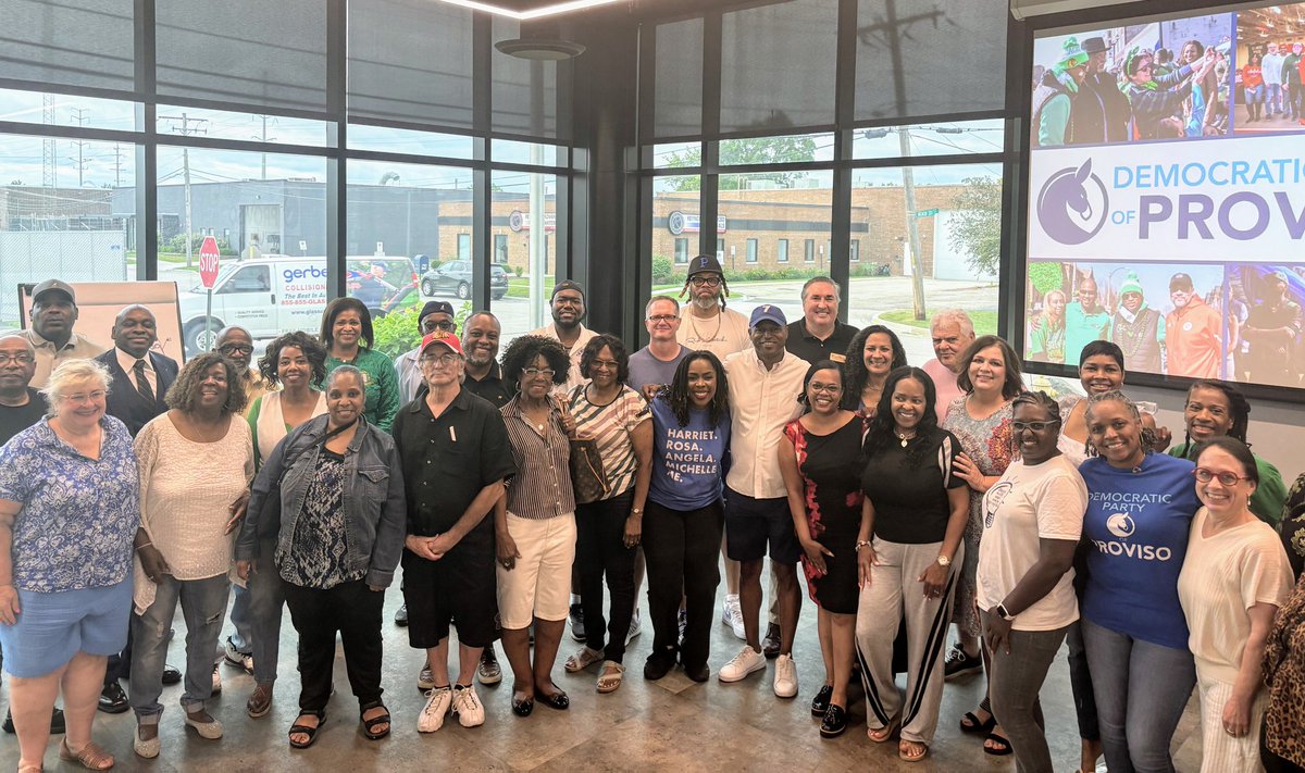 mike_cabonargi's tweet image. Always excited to join the Proviso Township Democrats! It was an honor to connect with Speaker Welch and our amazing local Mayors as a newly appointed Judge of the Circuit Court. Energized to work alongside these dedicated leaders. Let's do this! 💪 #ProvisoDems