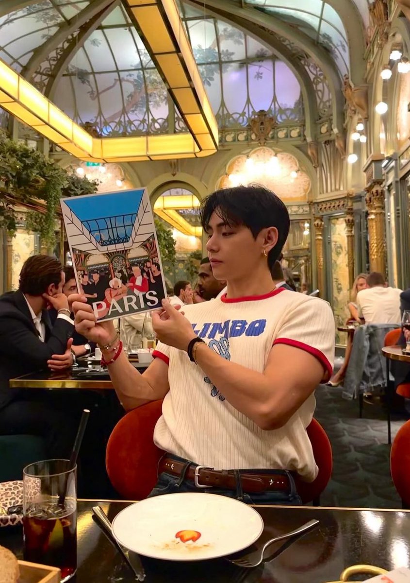 shadowmisted's tweet image. Shall I compare him to a summer’s day?