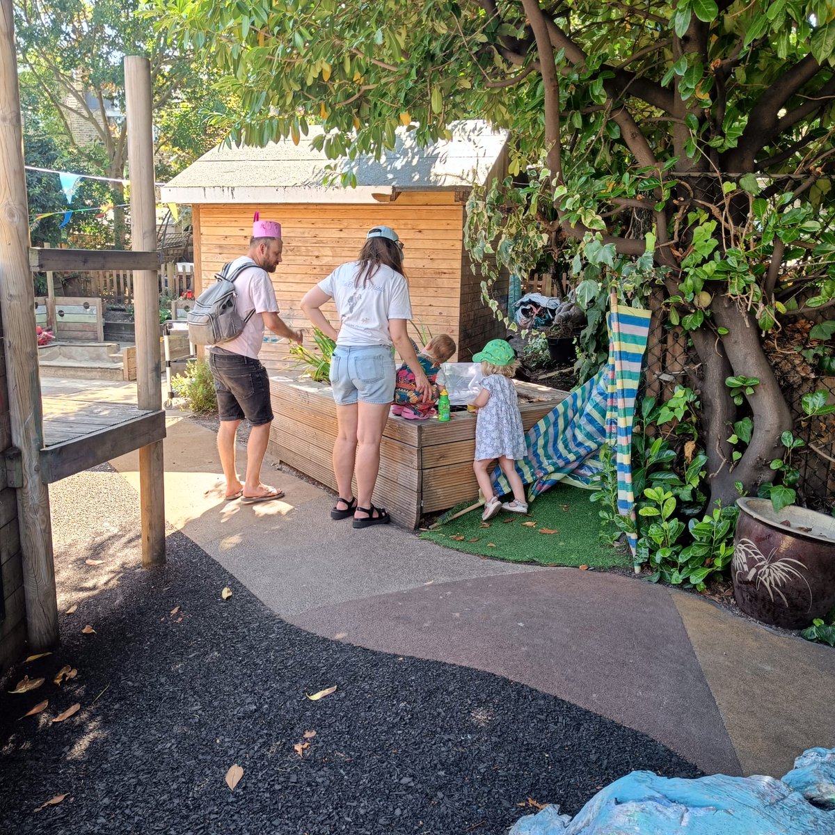 WandsworthMayor's tweet image. Summer party for children, parents and staff
at Balham Nursery. Lots of food, drink and play activities.
Gave out certificates to all children for their achievements and making learning fun. Good luck to the children moving on to ‘big school’!
Thank you all @BalhamNursery