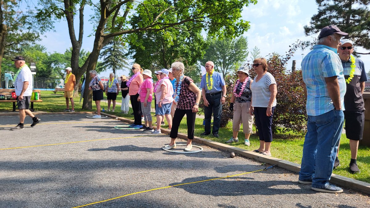 VSchmaltzCAQ's tweet image. 2e édition du Tournoi de pétanque : un franc succès!
Merci à toutes et tous pour cette avant-midi festive, pleine d'esprit d'équipe et de bonne humeur!
Pique-nique, tirages et beaux moments partagés.