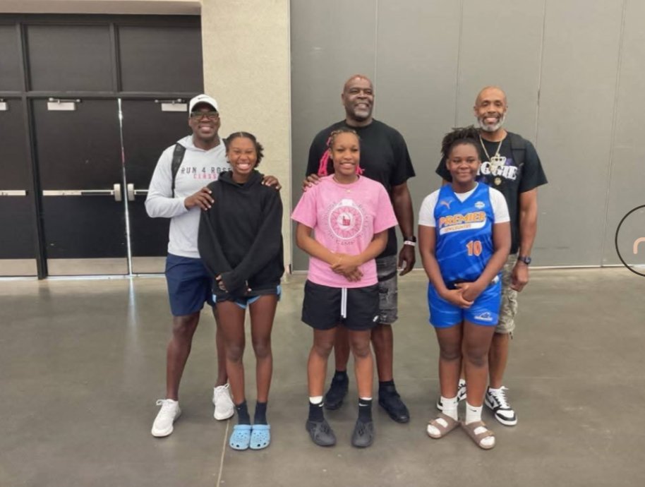 Everett German (@ev_german) on Twitter photo Good stuff here! <a href="/CofCBasketball/">Charleston Basketball</a> greats watching their daughters compete in the game they love at the same tournament! Congratulations Stacy Harris, Thaddeus Delaney and Sedric Webber! #girldads #bang🏀💣 Good stuff here! <a href="/CofCBasketball/">Charleston Basketball</a> greats watching their daughters compete in the game they love at the same tournament! Congratulations Stacy Harris, Thaddeus Delaney and Sedric Webber! #girldads #bang🏀💣