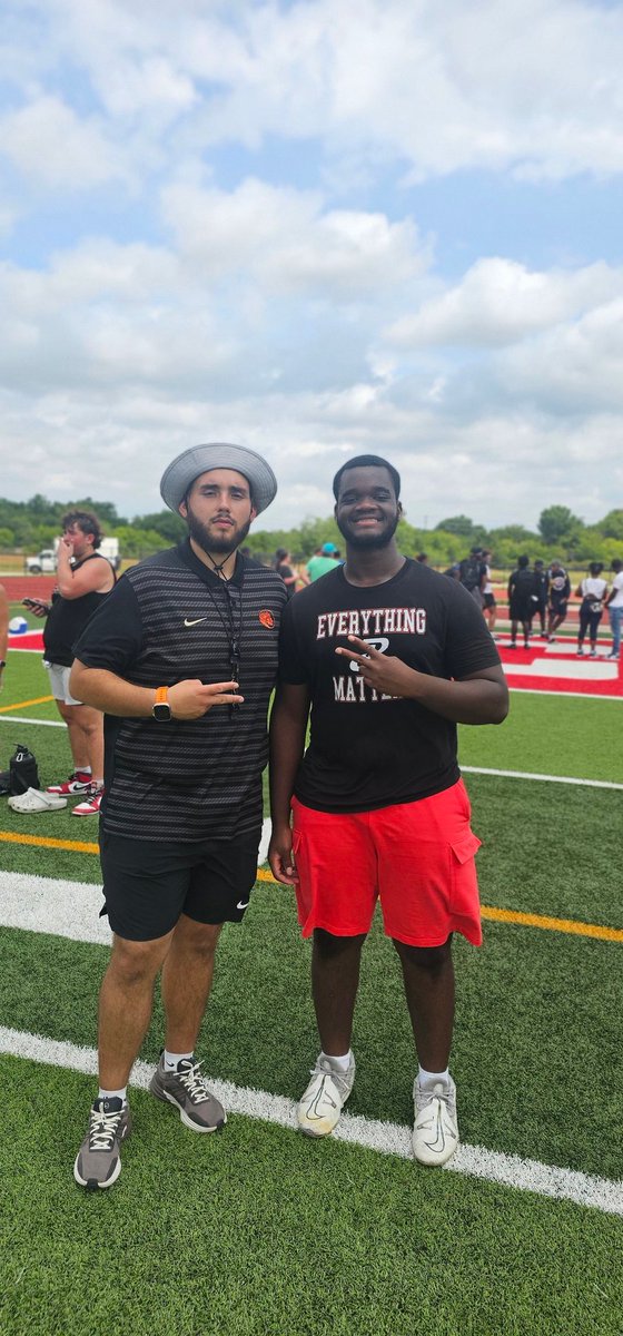 Roheem Olaiyamohammed (@rkolaiya_71) on Twitter photo Had a great time at ECU today with winning reps across the line. Thanks to <a href="/CoachJSalazar/">Coach Jesse Salazar</a> and <a href="/JamesCECU/">James Castillo</a> for the opportunity!
<a href="/tonybenedetto19/">Tony Benedetto</a> <a href="/coachdrecortez/">Coach Dre M.Ed</a> <a href="/ckylesanders59/">Kyle Sanders</a> <a href="/NicoSummerfield/">Coach Nicolas Summerfield</a> Had a great time at ECU today with winning reps across the line. Thanks to <a href="/CoachJSalazar/">Coach Jesse Salazar</a> and <a href="/JamesCECU/">James Castillo</a> for the opportunity!
<a href="/tonybenedetto19/">Tony Benedetto</a> <a href="/coachdrecortez/">Coach Dre M.Ed</a> <a href="/ckylesanders59/">Kyle Sanders</a> <a href="/NicoSummerfield/">Coach Nicolas Summerfield</a>