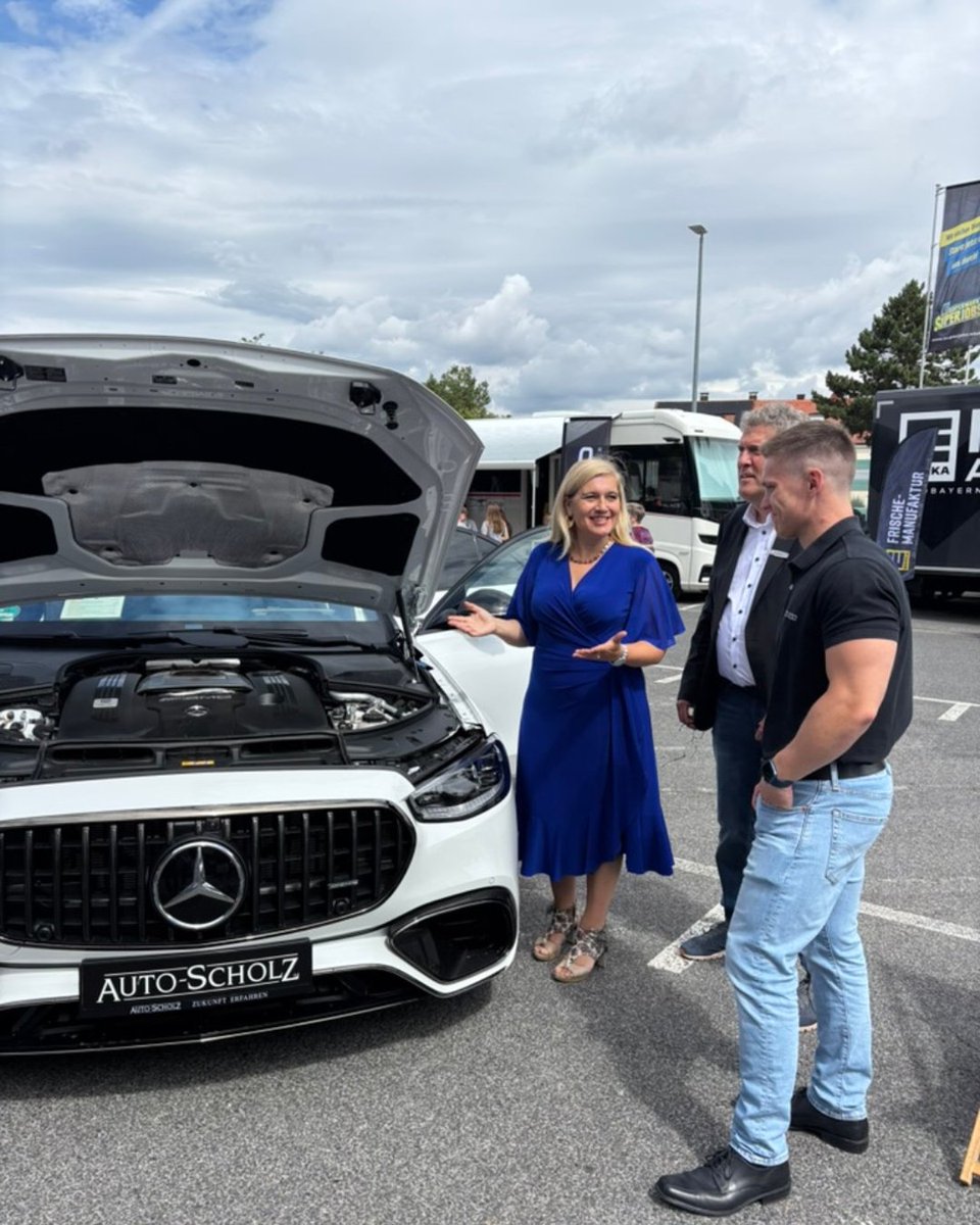 Ausbildung ist Zukunft!
Bei der Ausbildungsmesse Bamberg gab’s nicht nur wertvolle Gespräche, sondern auch kreative Mitmachstationen.
🎓 Ausbildung ist genauso wichtig wie ein Studium – danke an alle Aussteller für euer Engagement!
#AusbildungsmesseBamberg #AusbildungStärken