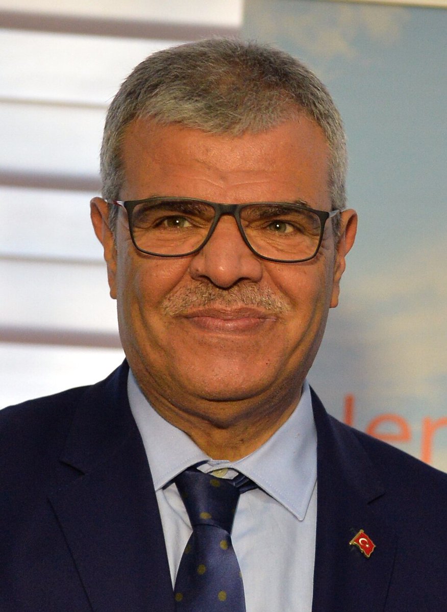 #KUVVA Veysi Kaynak: "Ziraat Bankası'ndan kredi almadım. Ziraat Katılım'dan aldım."

Not: Ziraat Katılım, %99,99 oranında Ziraat Bankası bağlı ortaklığıdır.