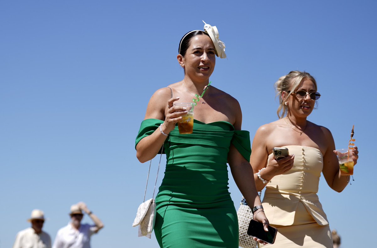 jjgiddens's tweet image. No Half Measures ridden by Neil Callan wins the Al Basti Equiworld Dubai July Cup during the Debenhams July Festival 2025 at Newmarket Racecourse