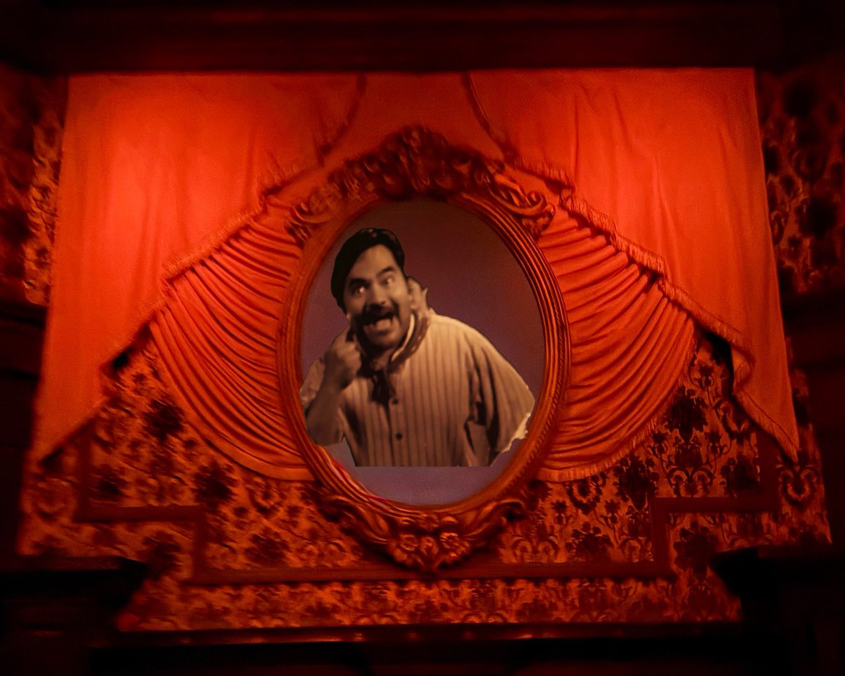 紳士ならびに淑女諸君、ホーンテッドマンションへようこそ。

私はこの館の主、パコでぇぇぇーす！！