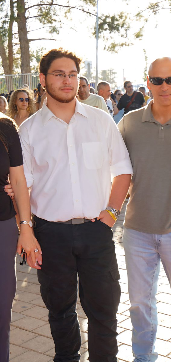 המומין הזה tweet media