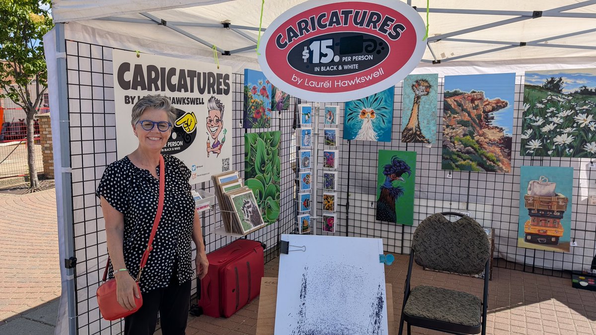 YEGwindshield's tweet image. The Whyte Ave #ArtWalk is on Today till 5 and Sunday 9-5