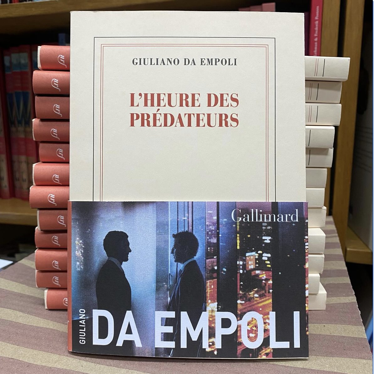 Pablo Marco (@pmarcoblanco) on Twitter photo Great third book by <a href="/giulianode/">giuliano da empoli</a>, on the convergence between the new "borgian" political leaders, promoting and thriving on geopolitical chaos, and the new popes of tech.
Da Empoli is both a sharp political analyst and a gifted writer. Great third book by <a href="/giulianode/">giuliano da empoli</a>, on the convergence between the new "borgian" political leaders, promoting and thriving on geopolitical chaos, and the new popes of tech.
Da Empoli is both a sharp political analyst and a gifted writer.