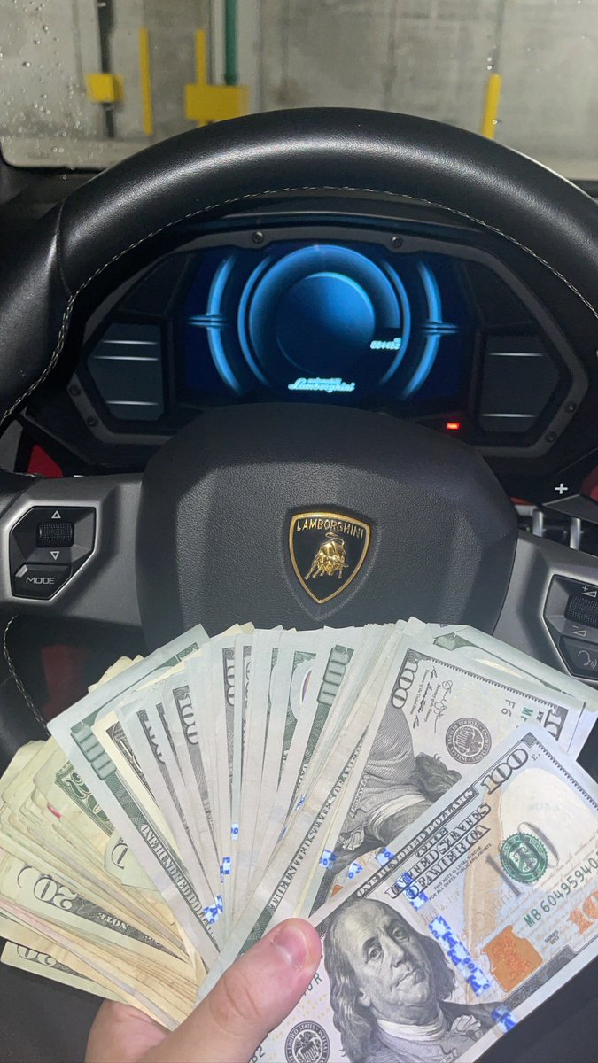 Closest answer wins $100 drop your guesses below… 👇 

Guess how much $SOL Is in my hand 👀