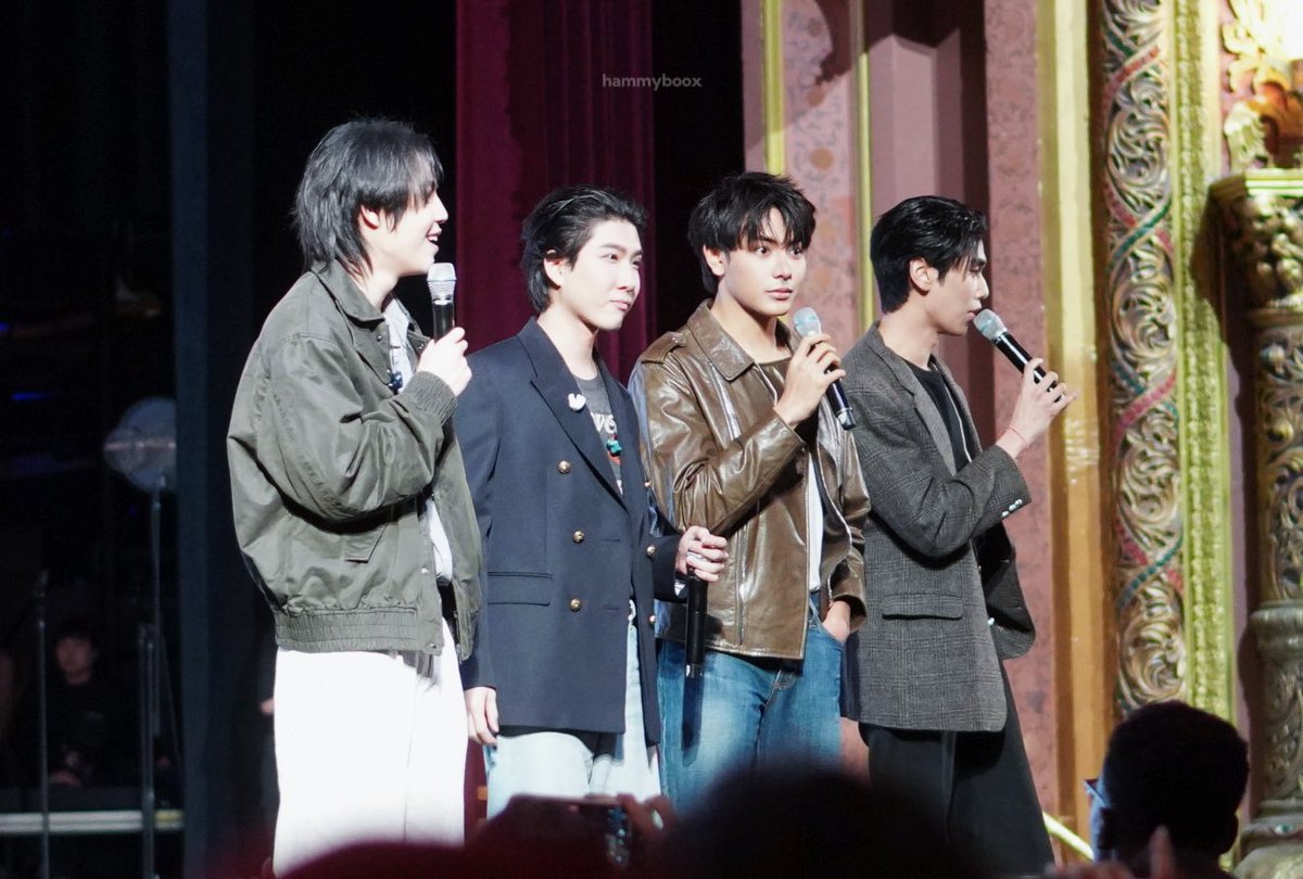4️⃣

FKJD FM IN NYC
#TheHeartKillersNYC 
#FirstKhaotung #JoongDunk #TheHeartKillersUSandLatamTour #TheHeartKillersFMinNewYork
