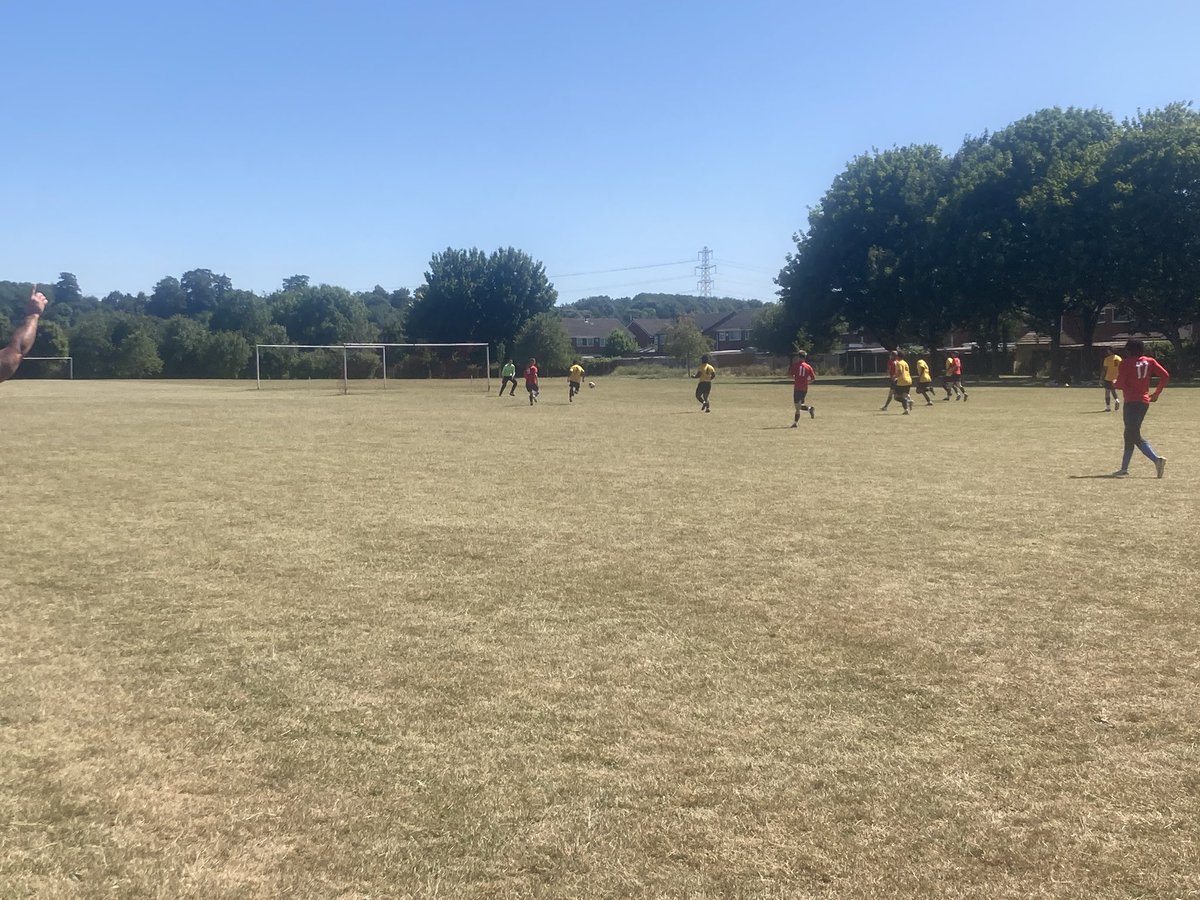 First ever Saturday game for Royce’s saw us travel to Beeston to take on AJ Sports res in a good competitive game, great learning curve to management and the players ahead of what to expect ahead of our first Saturday campaign ⚽️ ☀️