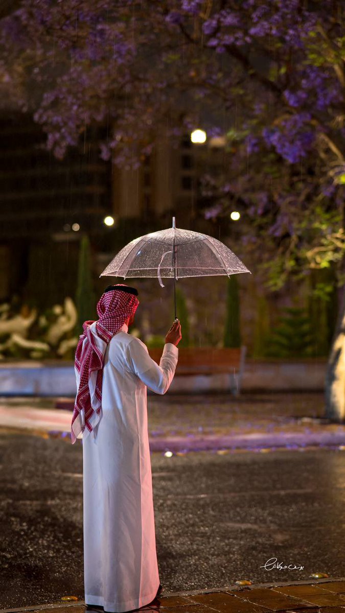 نصيحه  بل ضعها  قاعده لك☘️

لكي تحل أي خصام أو مشكله 
إنظر لها بكل جدّيه أنها مشكله
لا  تردّك عواطفك عن حلّها ولا تميل بك
حميّتك إلا من هم صوبك،،

إتّبع الحق. لأن الله مع الحق

#استغفر_الله_العظيم_وآتوب_إليه 
#اللهم_صل_وسلم_على_نبينا_םבםבﷺ