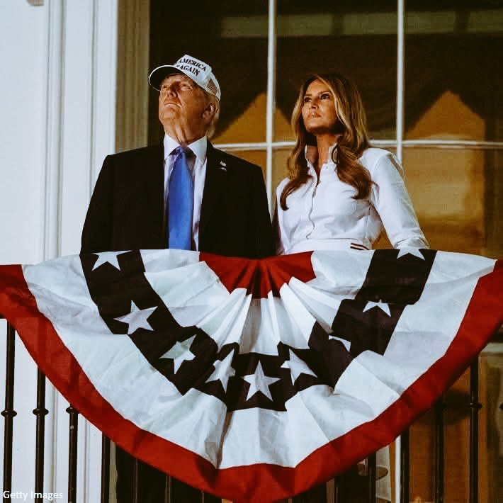 USABookClub's tweet image. One thing is for sure about us #MAGA women ...
You don't have to guess if we are really women. 😘💕
God bless America! 🇺🇲👨👩👦🙏
#AmericaFirst 🇺🇲 #ProConstitution 📜 #AllWoman 👄