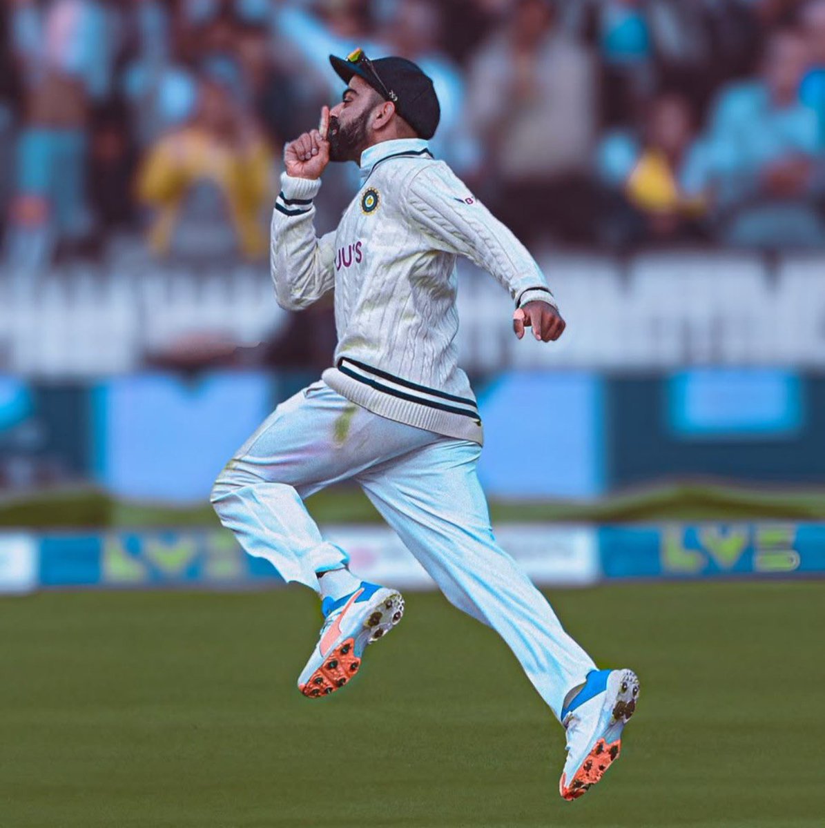 Missing Kohli badly 
#crawley #INDvsENG