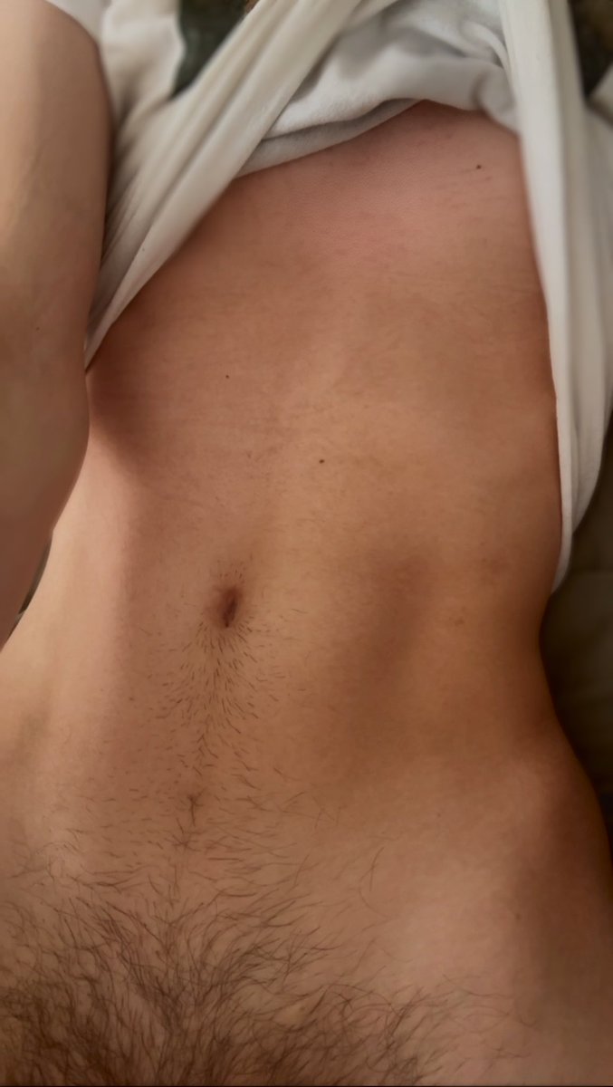 tummy and bush &lt;3