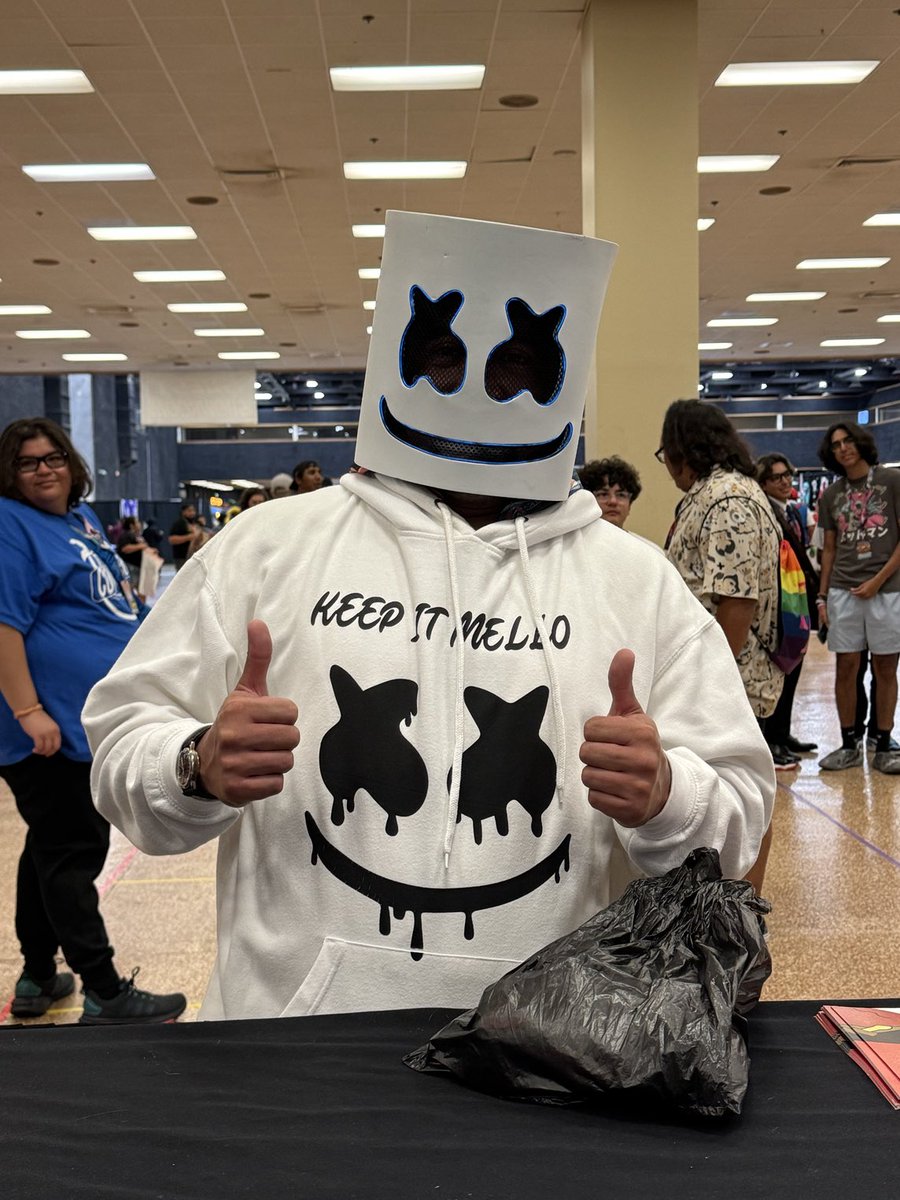 TheBillyWest's tweet image. Boo!