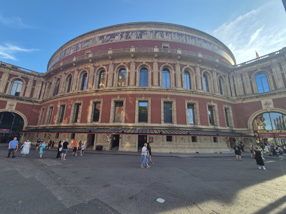 All That Dazzles (@atdazzles) on Twitter photo Tonight's viewing- at <a href="/RoyalAlbertHall/">Royal Albert Hall</a> for a bit of <a href="/JeremyMJordan/">Jeremy Jordan</a>.
This should be a special concert! Tonight's viewing- at <a href="/RoyalAlbertHall/">Royal Albert Hall</a> for a bit of <a href="/JeremyMJordan/">Jeremy Jordan</a>.
This should be a special concert!