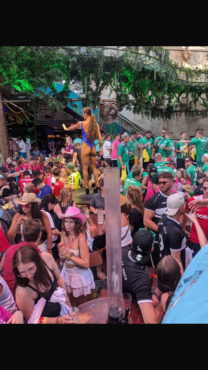 Party, geen dure horloges en geen telefoons! <a href="/RKVVSTEVO/">STEVO</a>  <a href="/Stevopubquiz/">Pubquiz Stevo</a>  <a href="/RKVVSTEVO_2/">Stevo 2</a>  <a href="/RKVVSTEVO_5/">STEVO 5</a>