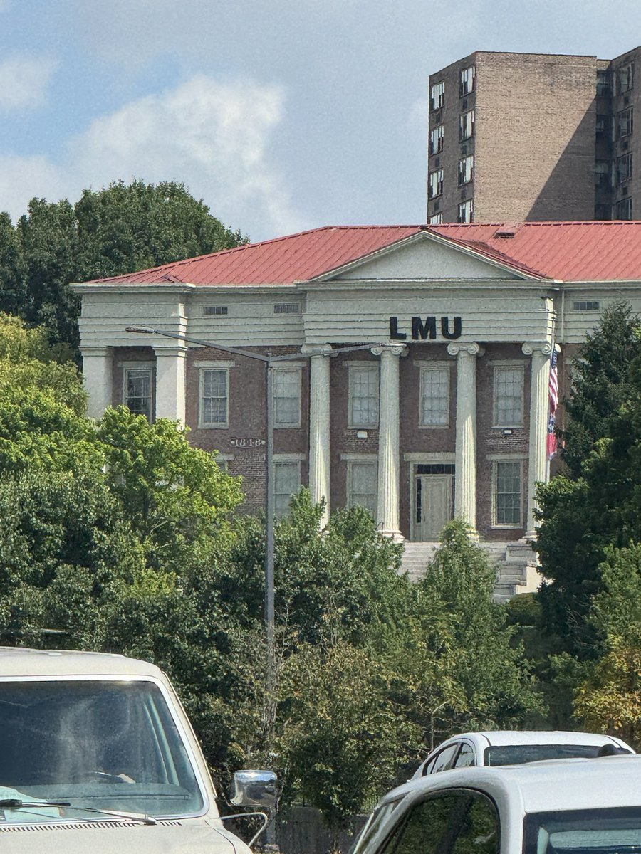 💗 𝕯ᥲᥒіᥴᥲ 𝕷ᥲᥒᥱ 💗 (@lovedanilane) on Twitter photo Wow! Thank you Knoxville for turning this frown upside down! 🙃 My first visit there and it did not disappoint! 
Can’t wait to come back! 🦋 💕 🎶 Wow! Thank you Knoxville for turning this frown upside down! 🙃 My first visit there and it did not disappoint! 
Can’t wait to come back! 🦋 💕 🎶