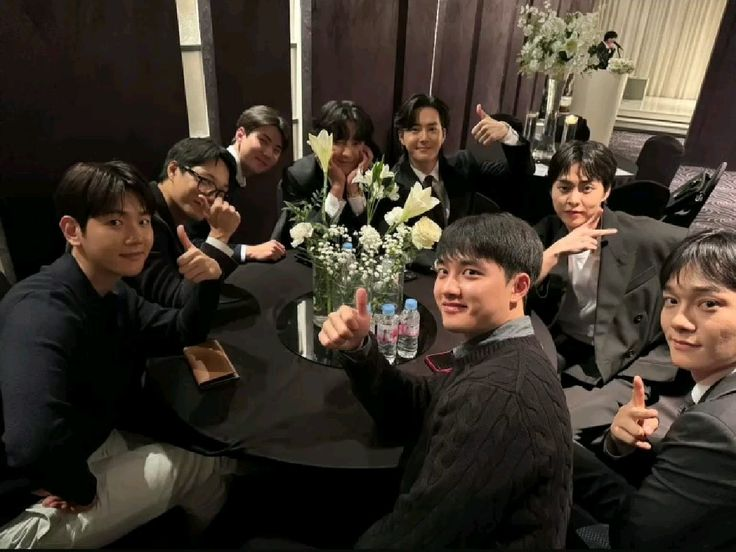 athieexotic's tweet photo. SOMEONE GET MARRIED NOW https://t.co/jeAtX0mckd