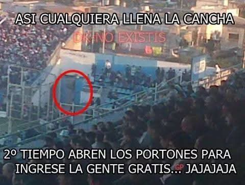 cirujasucio's tweet photo. @Teresaculoroto @Lahmsotre JAJAJAJAJAJA PELOTUDOOOOO
La fama que tenes vos de abrir los portones (y el oyo) no te la quita nadie VIEJO PUTO Y VIOLADO https://t.co/jPndFk8Vww