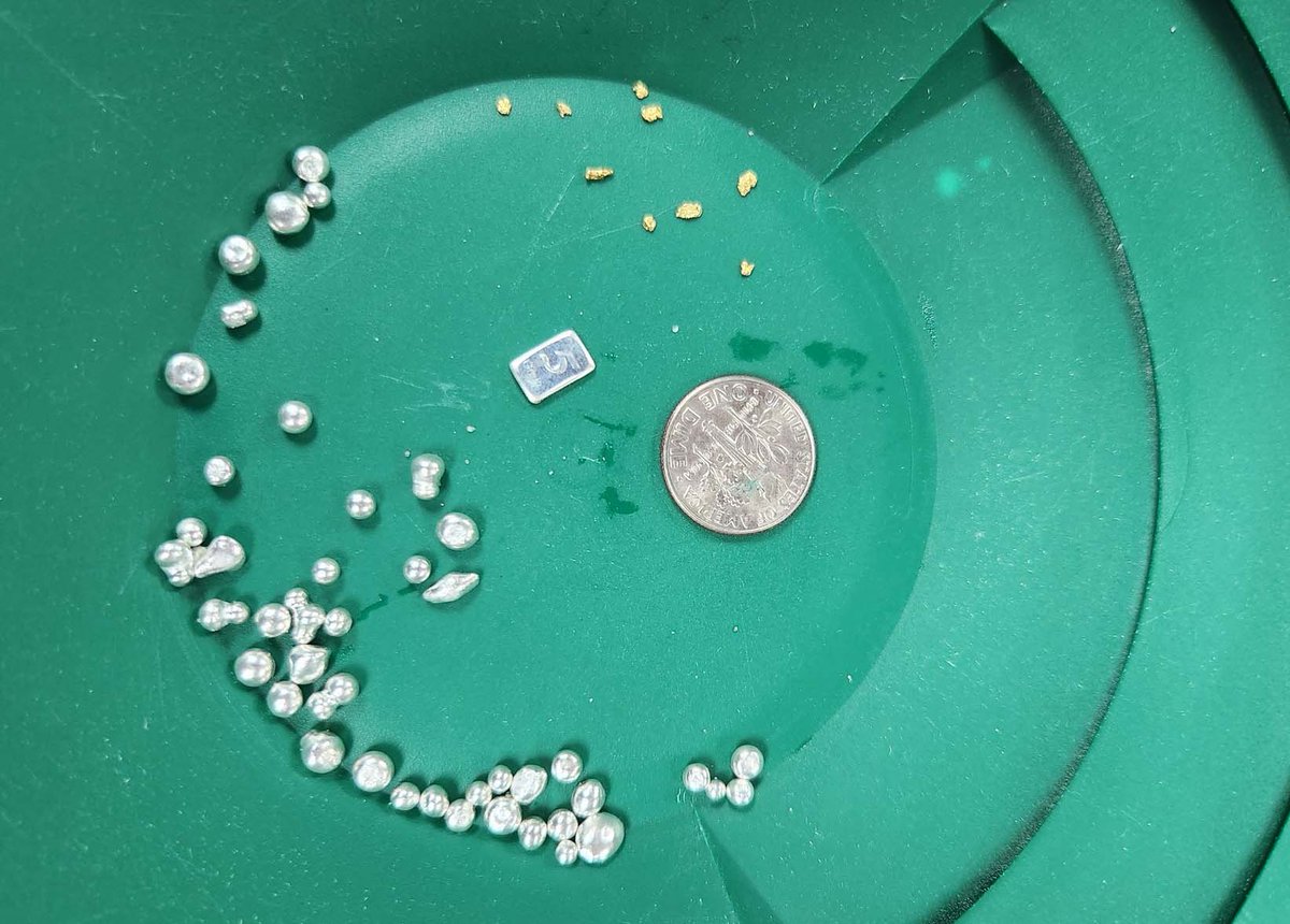 One of our customers had a great day today Gold Panning in our Store!  Congrats Sean from Omaha!!  #MidwestDiggers  #GoldPanning #TreasureHunting