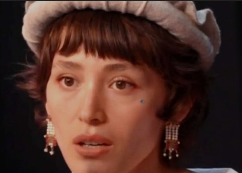 هر کی معتقده فرشته حسینی باید از ایران اخراج بشه این توییت رو لایک کنه
#فرشته_حسینی