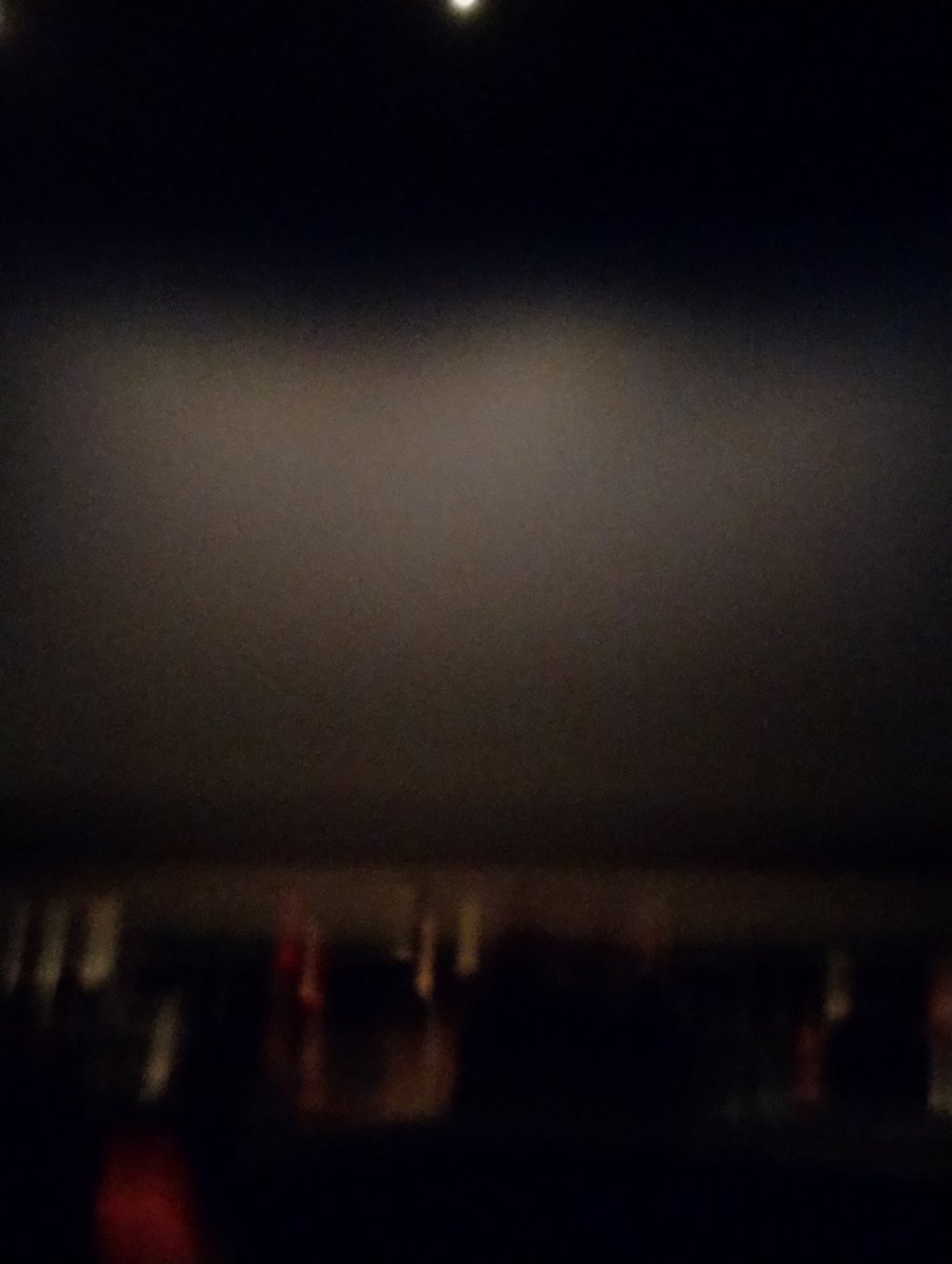 WolfMagic9_'s tweet image. About to see Superman HYPE