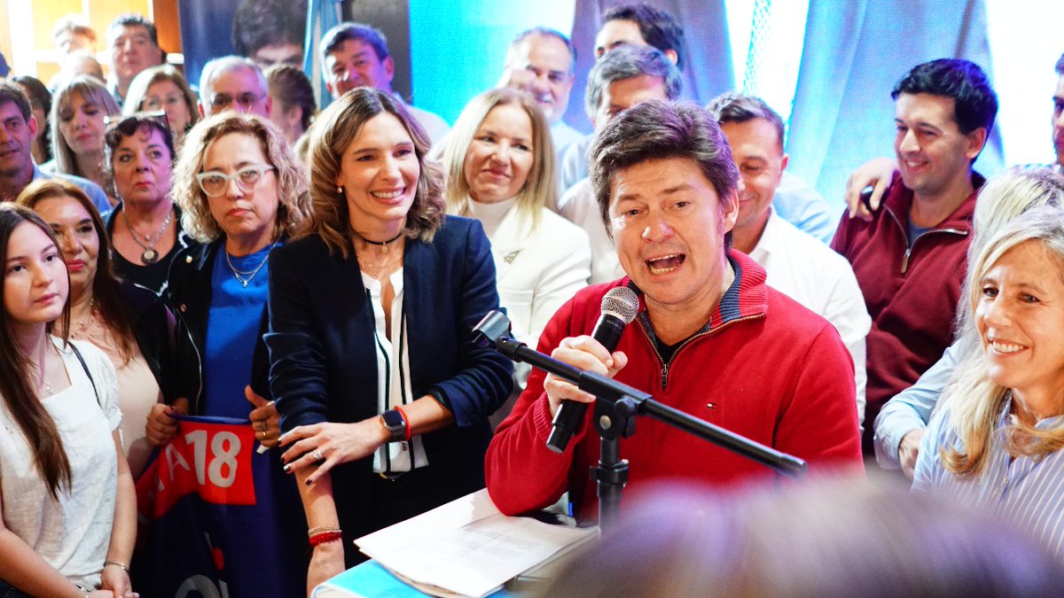 LLACorrientes's tweet image. ¡La fórmula de Milei en Corrientes!
Con el cierre de listas, La Libertad Avanza presenta a los candidatos que traerán el modelo de nación a la provincia y terminarán con el modelo feudal que hoy padecen los correntinos.
Lisandro Almirón, el Diputado Nacional por Corrientes que…