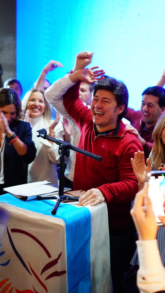 LLACorrientes's tweet image. ¡La fórmula de Milei en Corrientes!
Con el cierre de listas, La Libertad Avanza presenta a los candidatos que traerán el modelo de nación a la provincia y terminarán con el modelo feudal que hoy padecen los correntinos.
Lisandro Almirón, el Diputado Nacional por Corrientes que…