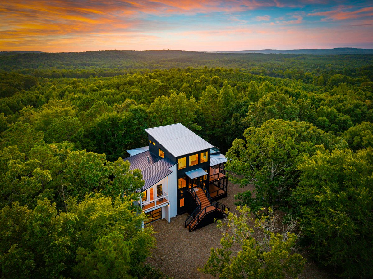 wander's tweet image. The biggest problem with staying at a Wander is you won&apos;t want to leave.