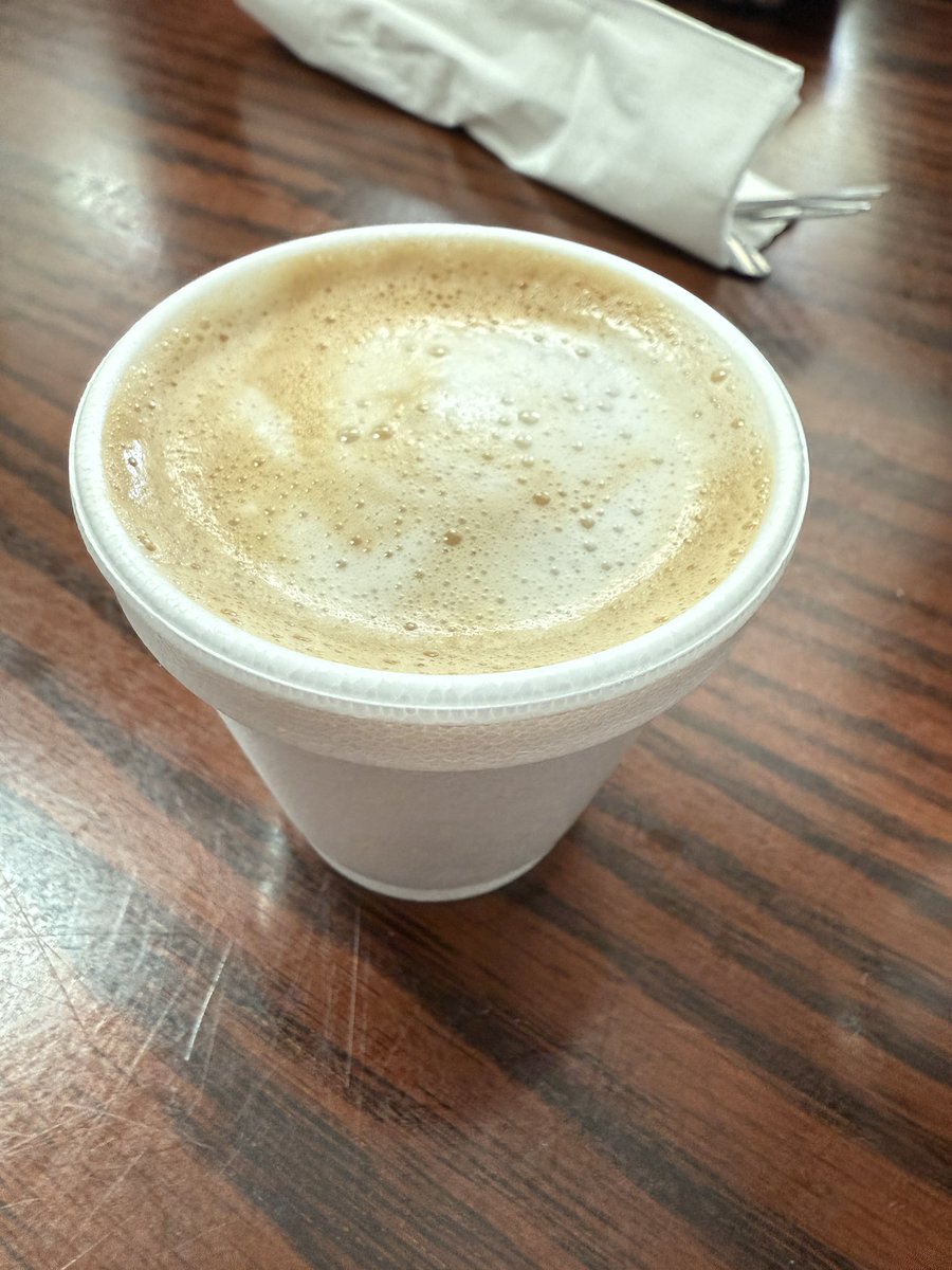 H3CZ's tweet image. See yall at the Game tonight @InterMiamiCF 5:30-6:30’ish!
Also, God I missed Miami.
These cortaditos 🤌🏽🤌🏽🤌🏽