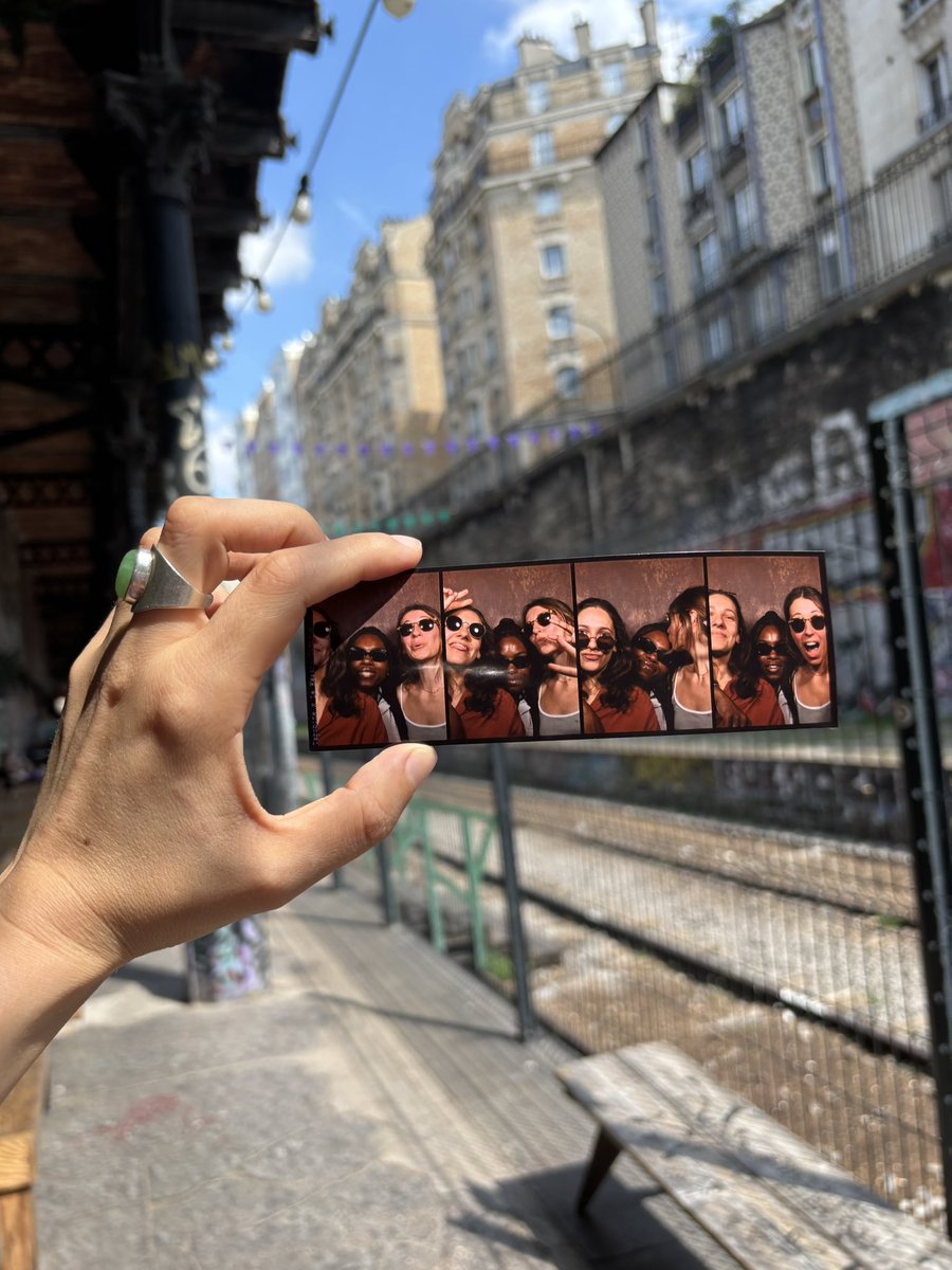 juliesundanckid's tweet photo. No tea to report, just the sweet realization that we can feel at home with #zeudiners anywhere in the world :) https://t.co/zeqow4CEm0