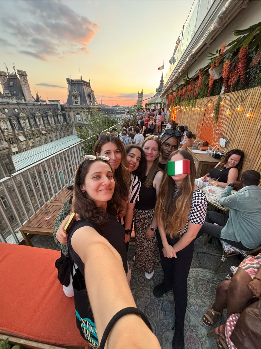 juliesundanckid's tweet photo. No tea to report, just the sweet realization that we can feel at home with #zeudiners anywhere in the world :) https://t.co/zeqow4CEm0