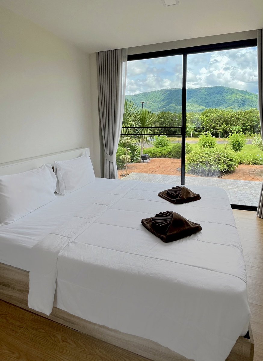 rabbit_hs's tweet photo. ⛅️ Sunkissed Khaoyai Resort
ที่พักเขาใหญ่วิวติดภูเขามากกกก
สวยมากกกก 

ใกล้แหล่งที่เที่ยว คาเฟ่ 
แนะนำเลยค่ะ 
#sunkissed 
#ที่พักเขาใหญ่ #เขาใหญ่ #ที่เที่ยวเขาใหญ่ #รีวิวเขาใหญ่ #อุทยานแห่งชาติเขาใหญ่ https://t.co/OTFVsWkMXN
