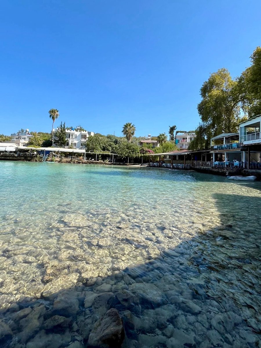 Düşmeye doyamadığımız dipsiz kuyu: Narlıkuyu 🩵 #Mersin