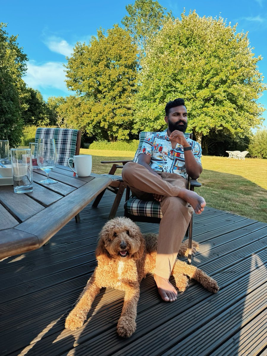 hashishrajan's tweet image. Training for Hacker Summer Camp
by surviving
the European heat wave - join me 😜👇🏾
Black Hat is in 2 weeks though
I’m not sure this counts as prep,
considering there’s zero shade
on the Vegas Strip 😂🌞
Let’s hope the AC holds.
If you’re attending and
want to hang out,…