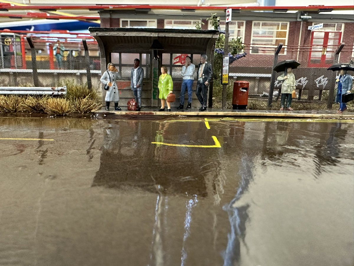 NSE_Latchmere's tweet image. Last night, it rained again. 

#TMRGUK  #NetworkSoutheast #modelrailways #modeltrains #BritishRail #Latchmere