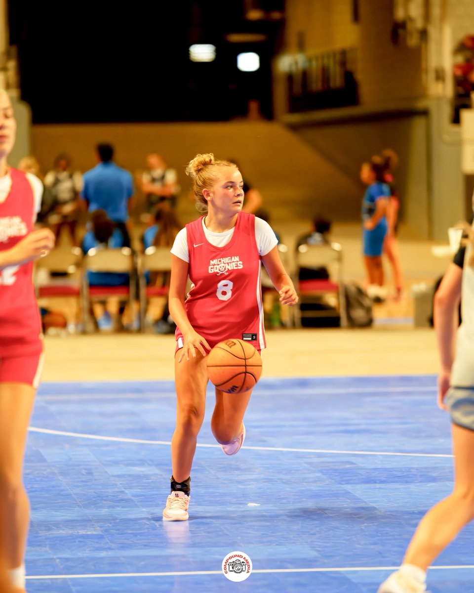 Day two <a href="/TFNsRun4Roses/">TFN's Run 4 Roses</a> #GoonieNation 🤘🏴‍☠️ <a href="/coach_lumbo/">Coach Lumbo</a> <a href="/BK2THEFULLEST/">Brandon Karas</a> <a href="/MichHSBball/">Mich HS Bball</a>