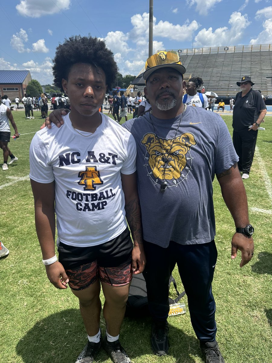 onlyoneellis's tweet photo. Had a great time at @NCATFootball camp today @DariusR08981516 @1CoachMonty @CoachArtRich @SouthernD_FB https://t.co/M97coUnWIy