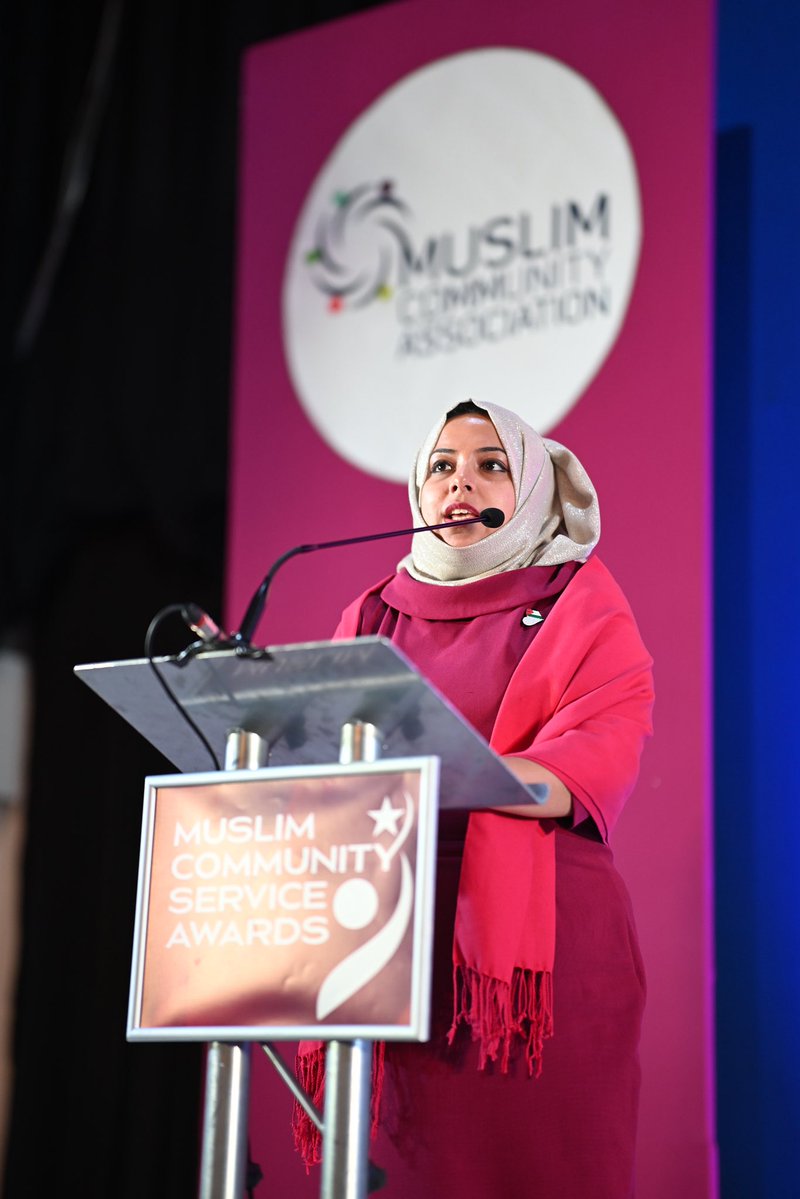 ApsanaBegumMP's tweet image. A pleasure to present at the prestigious Muslim Community Service Awards, celebrating the contribution of individuals in service & solidarity with British Muslims.
Also, a moment to catch up with Rabbi Herschel Gluck, a beacon of light 💖