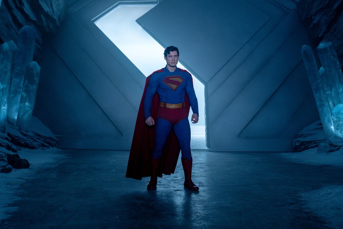 JasonRempala's tweet image. FOR ME:
Rachel Brosnahan Lois is "90s animated series" Lois
David Corenswet Clark is "Earth One" Clark